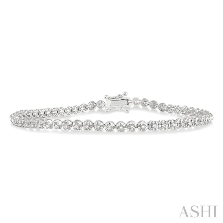 1 ctw Round Cut Diamond Illusion Bracelet in 14K White Gold