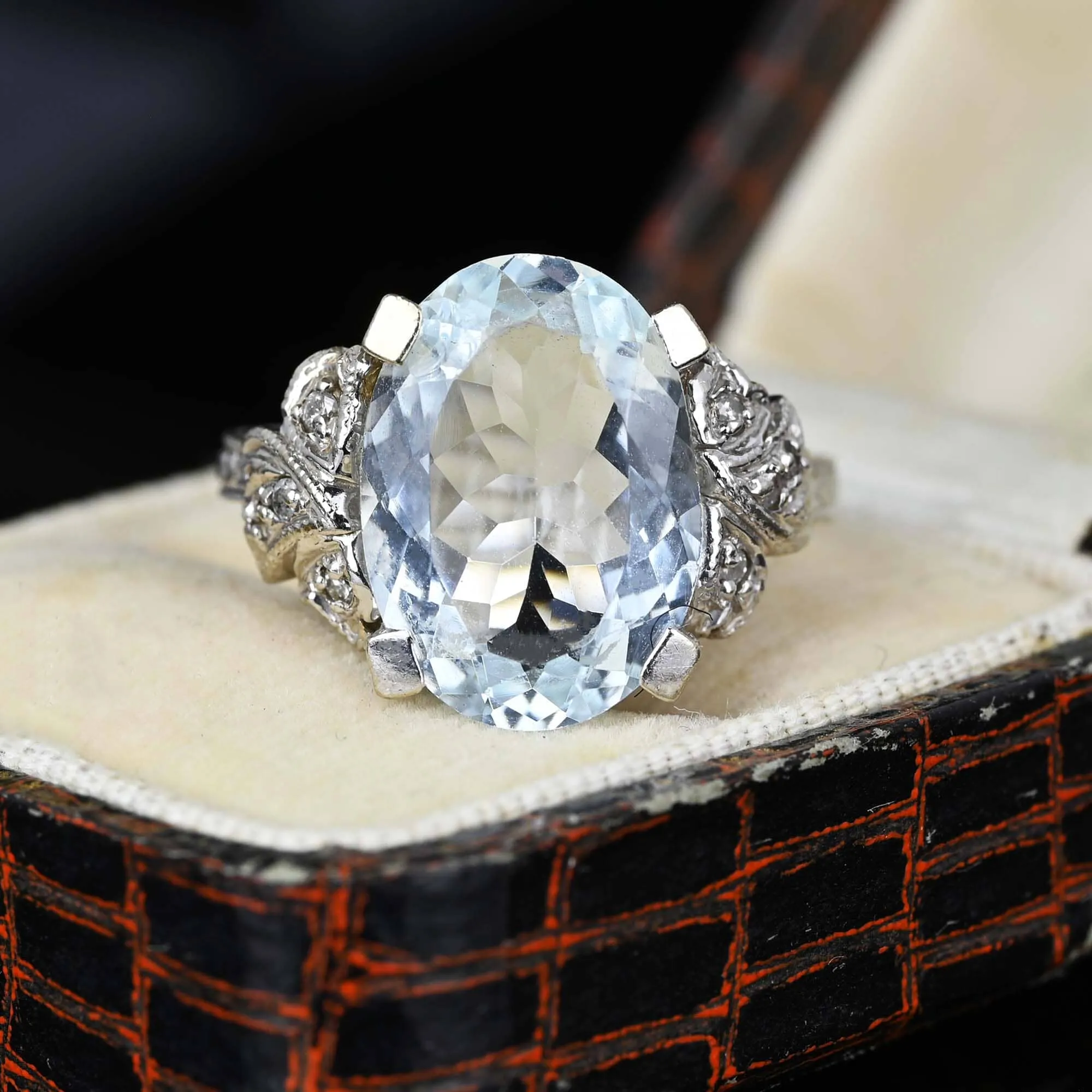 14K White Gold Art Deco Diamond Aquamarine Ring