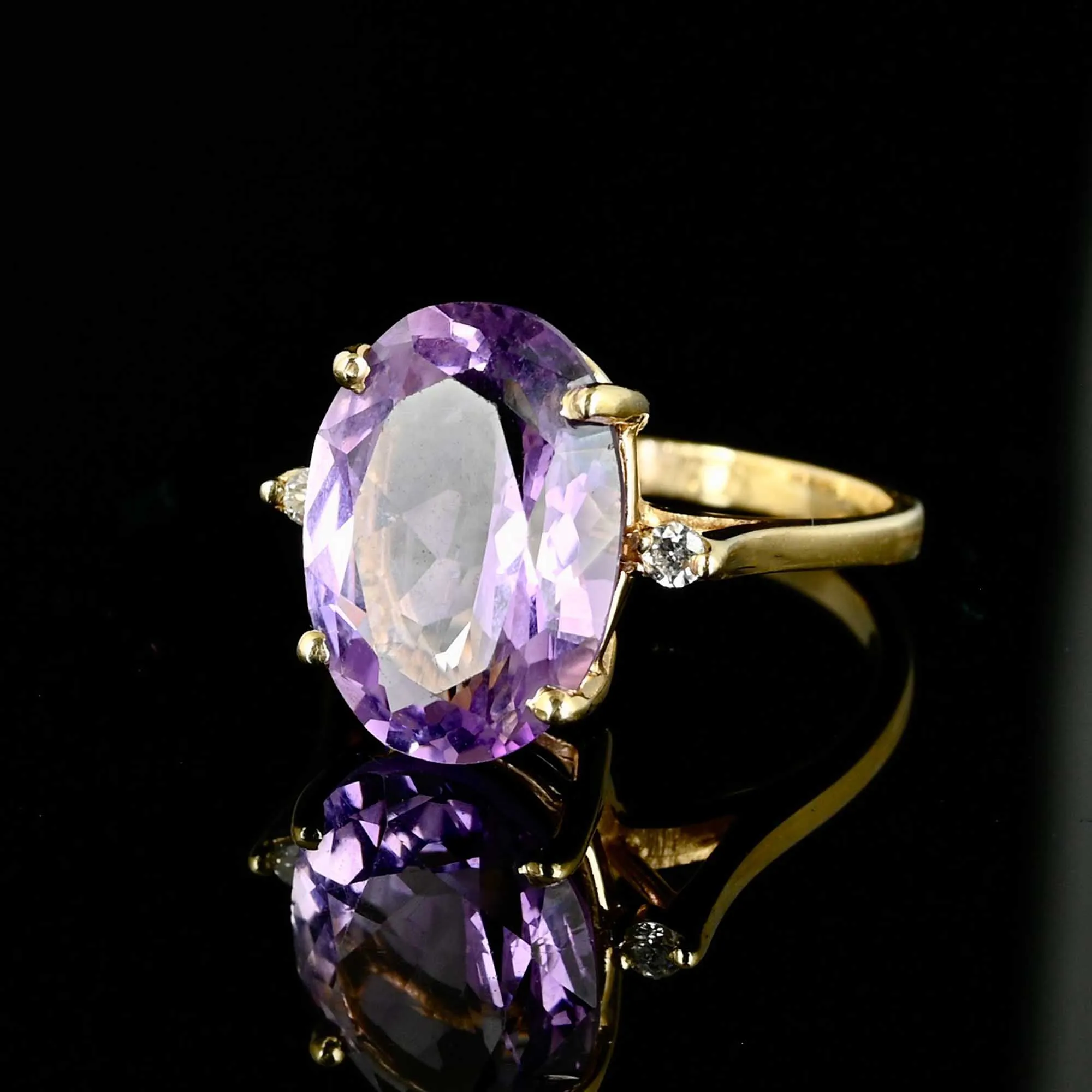 Diamond Light Purple Amethyst Ring in 14K Gold