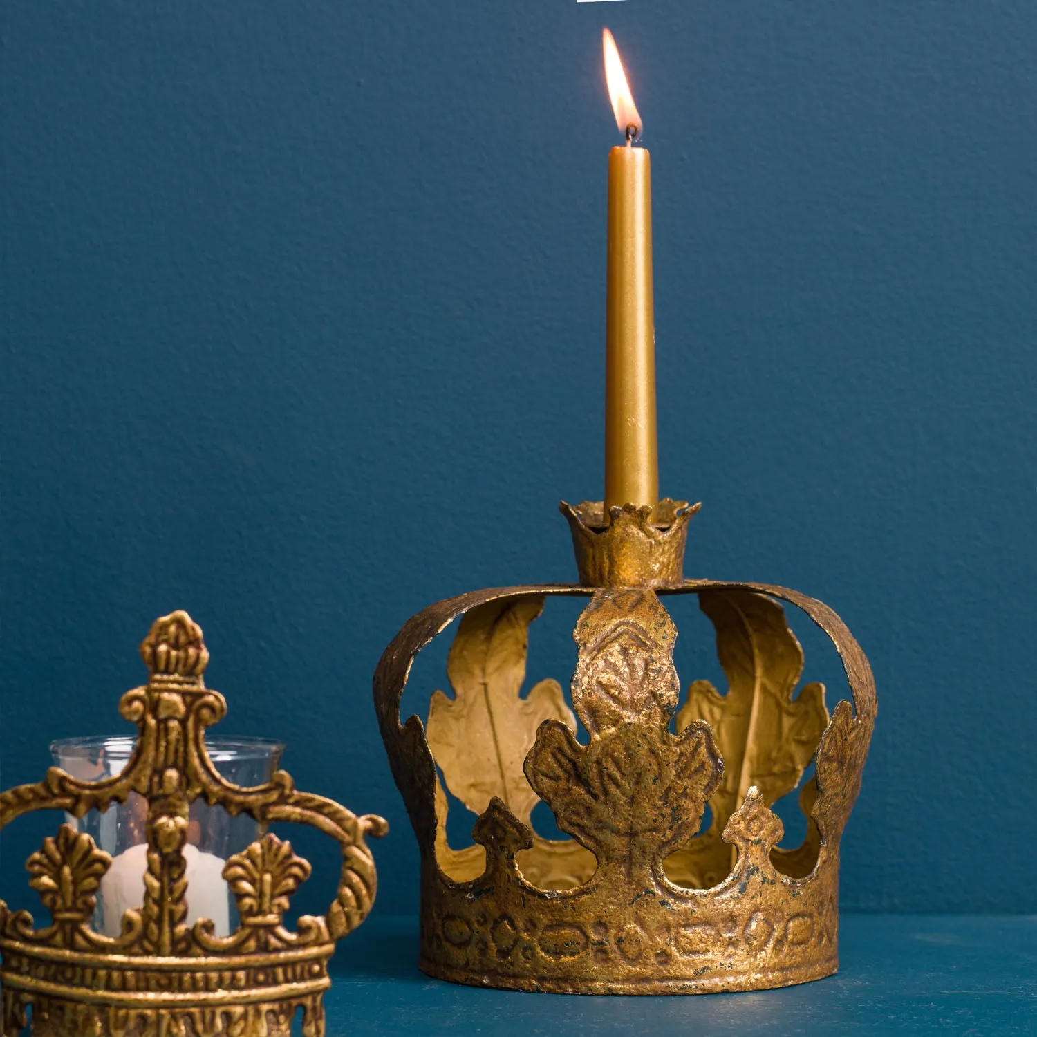 LOXFORD CROWN CANDLEHOLDER